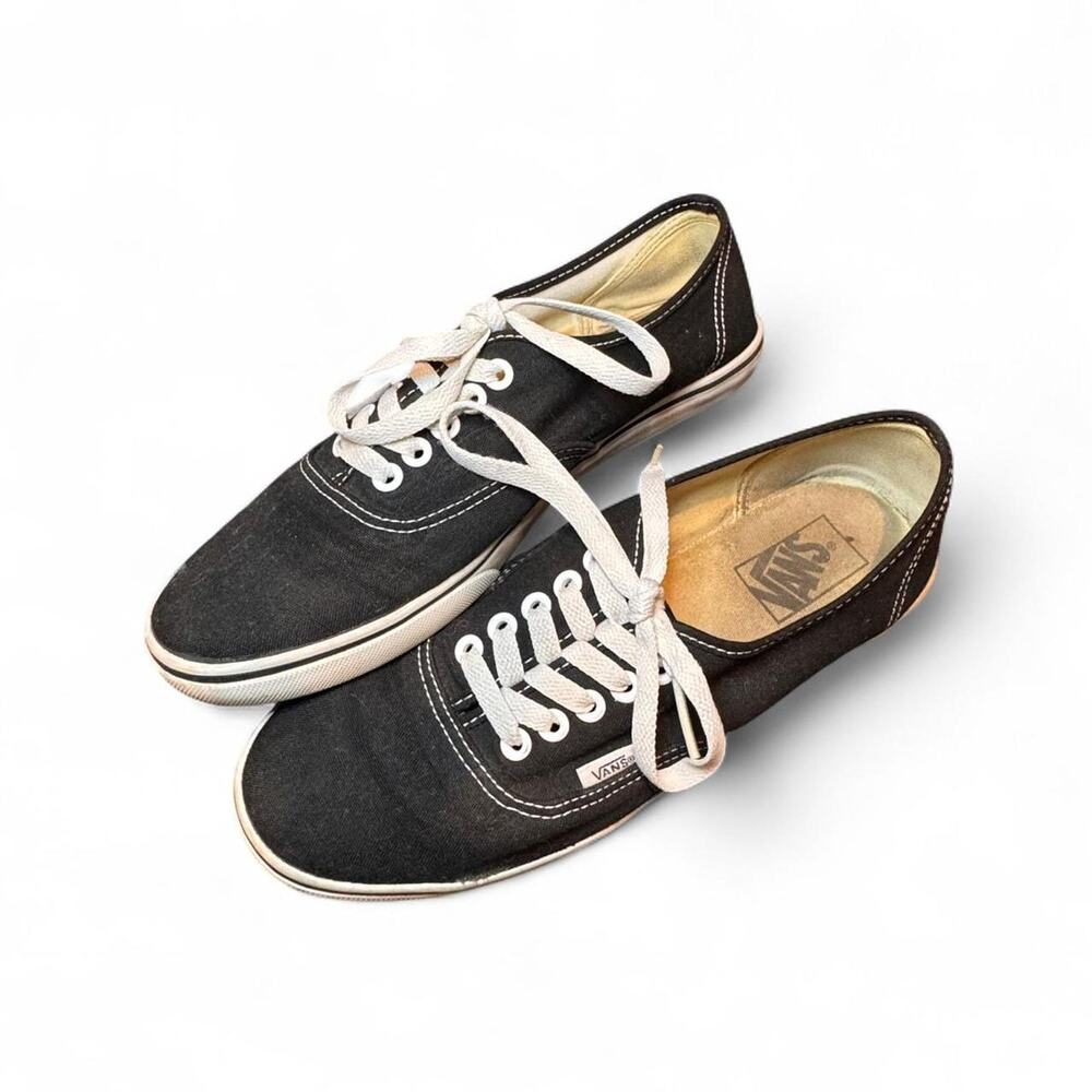 Vans Classic Low Profile Black & White Sneakers — W9/M7.5